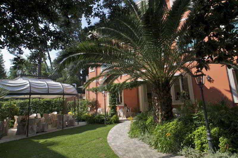 Hotel Viscardo Forte dei Marmi Exterior foto